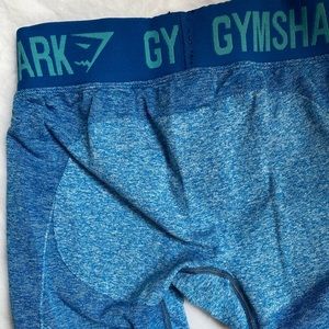 BLUE GYMSHARK LEGGINGS